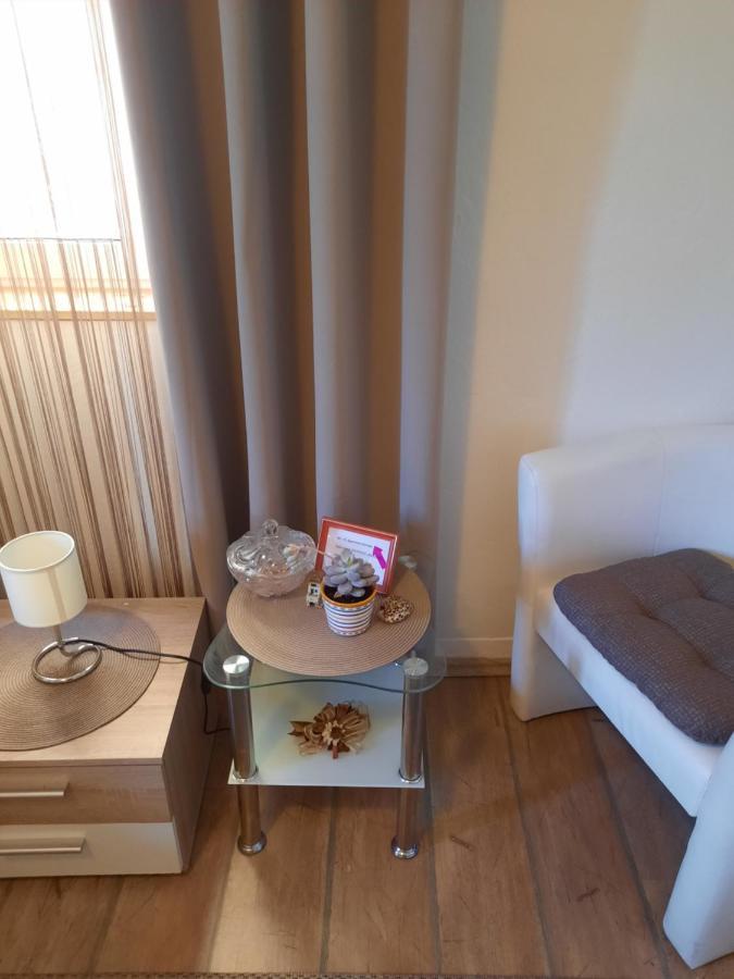 זאדאר Studio Apartment Katalpa מראה חיצוני תמונה